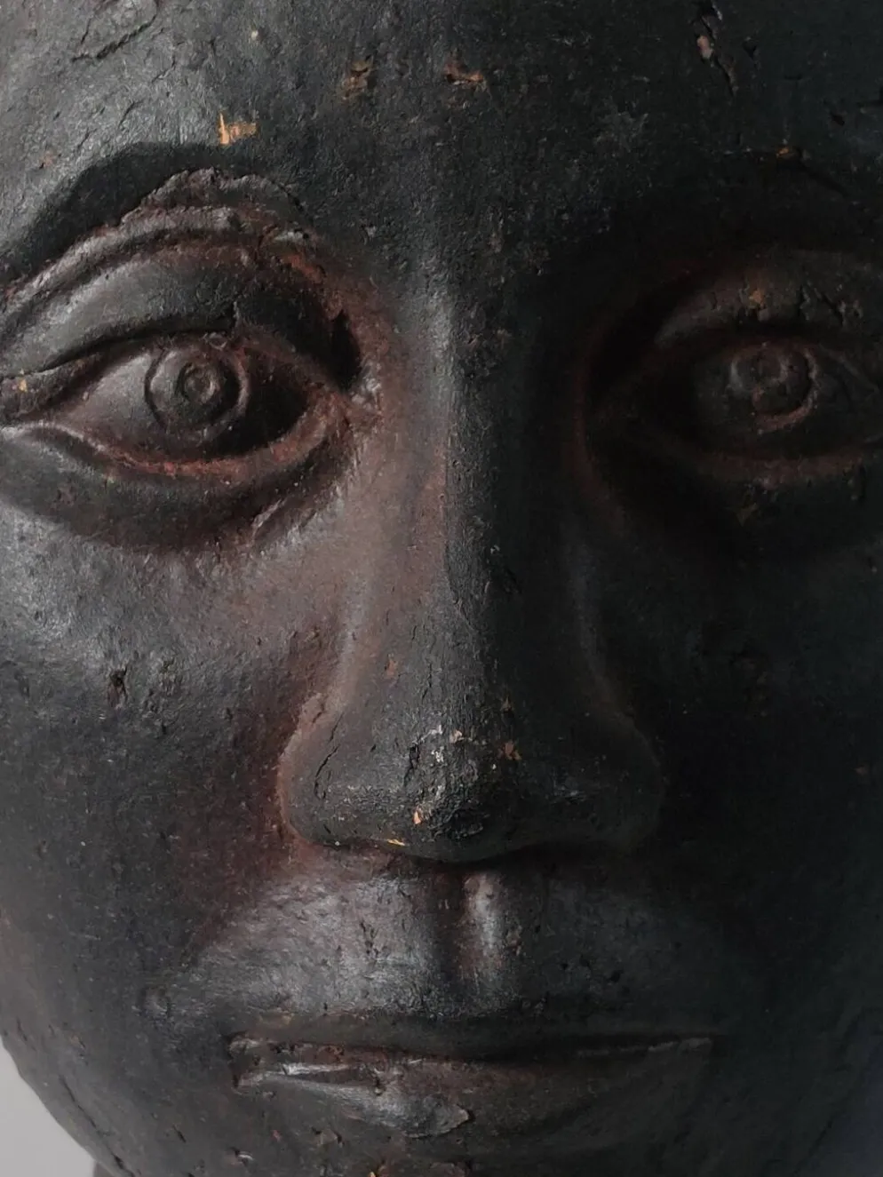 Rare buste en céramique de portrait Wunderkammer