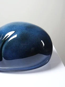 Rare grand chat bleu vintage en porcelaine d'Art de Virebent, années 1970-1990