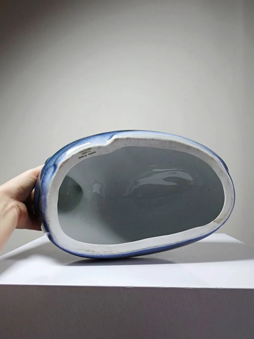 Rare grand chat bleu vintage en porcelaine d'Art de Virebent, années 1970-1990