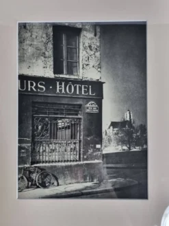 Rémy Duval – Rue des Deux Ponts, photogravure de 1946 – Encadrée sous verre 32 x 42 cm