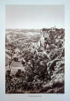 Rocamadour, Lot, planche photo imprimée en 1942. Par Pierre Dubure.