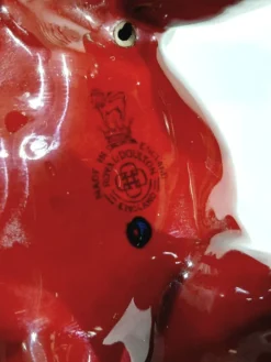 Royal Doulton - Elephant rouge