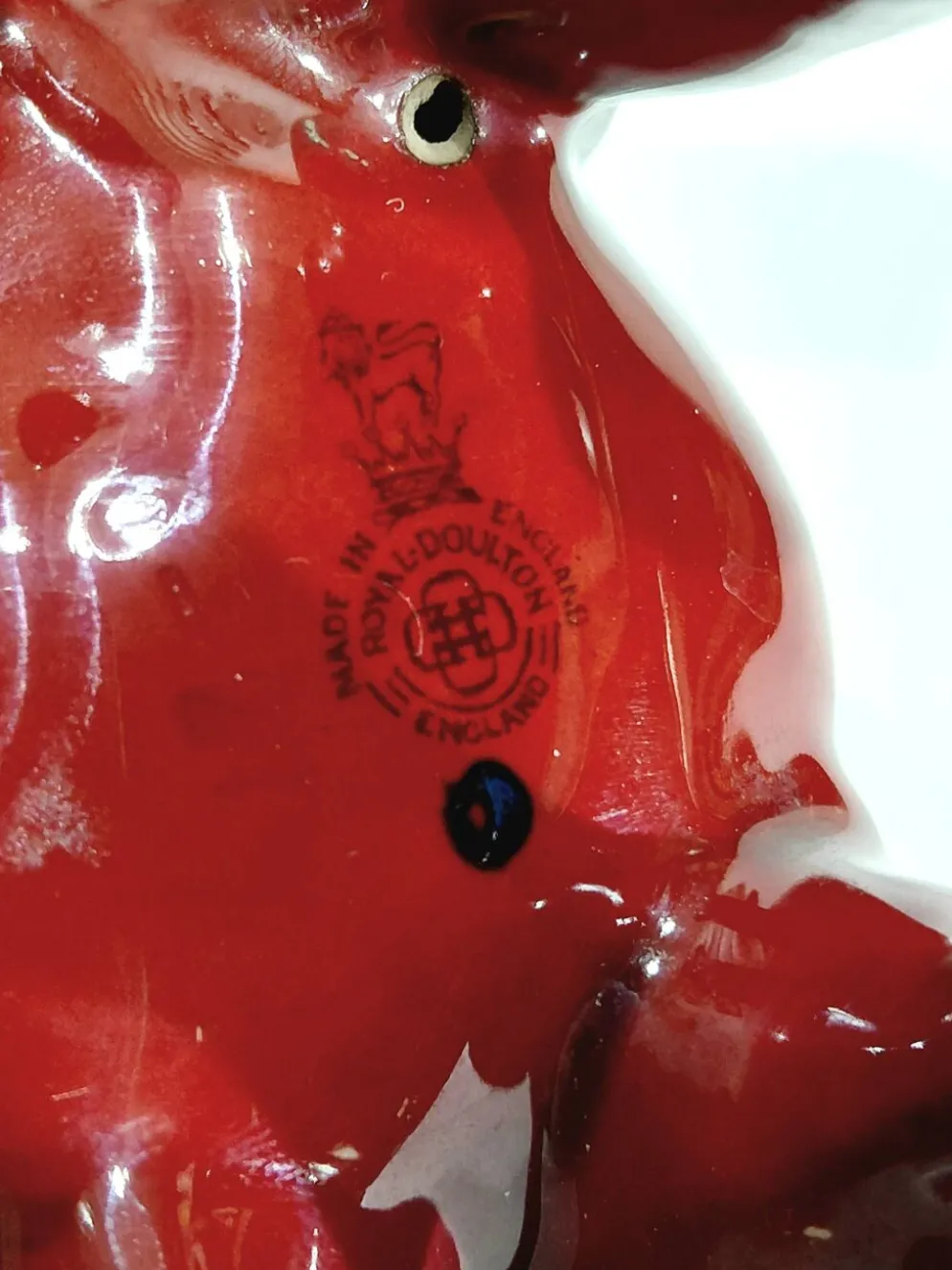 Royal Doulton - Elephant rouge