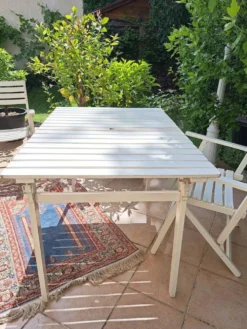 Salon de jardin bois blanc vintage