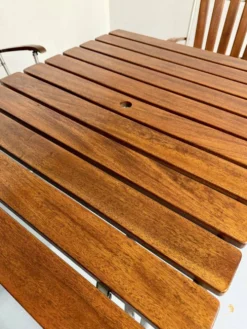 Salon de jardin vintage pliant table 4 fauteuils bois et métal 1960