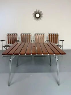 Salon de jardin vintage pliant table 4 fauteuils bois et métal 1960