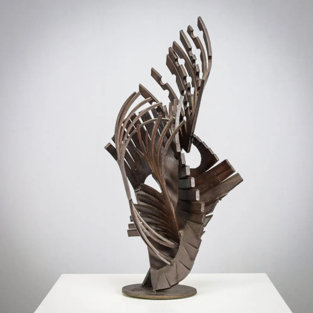 Sculpture abstraite en fer brutaliste, signée CH, Pays-Bas, années 1960.