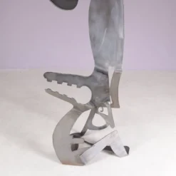 Sculpture abstraite en métal des années 1990 nommée : mensch mit mensch Guido Hafner allemand