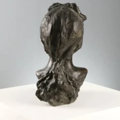 Sculpture ancienne visage de jeune femme en bronze XIX-XX siècle