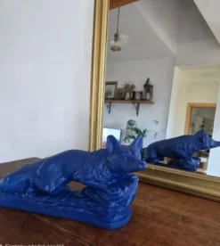 Sculpture années 50 bleu Klein