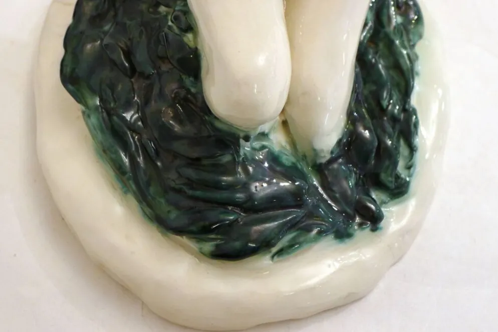 Sculpture Baigneuse mid-century, épreuve en céramique