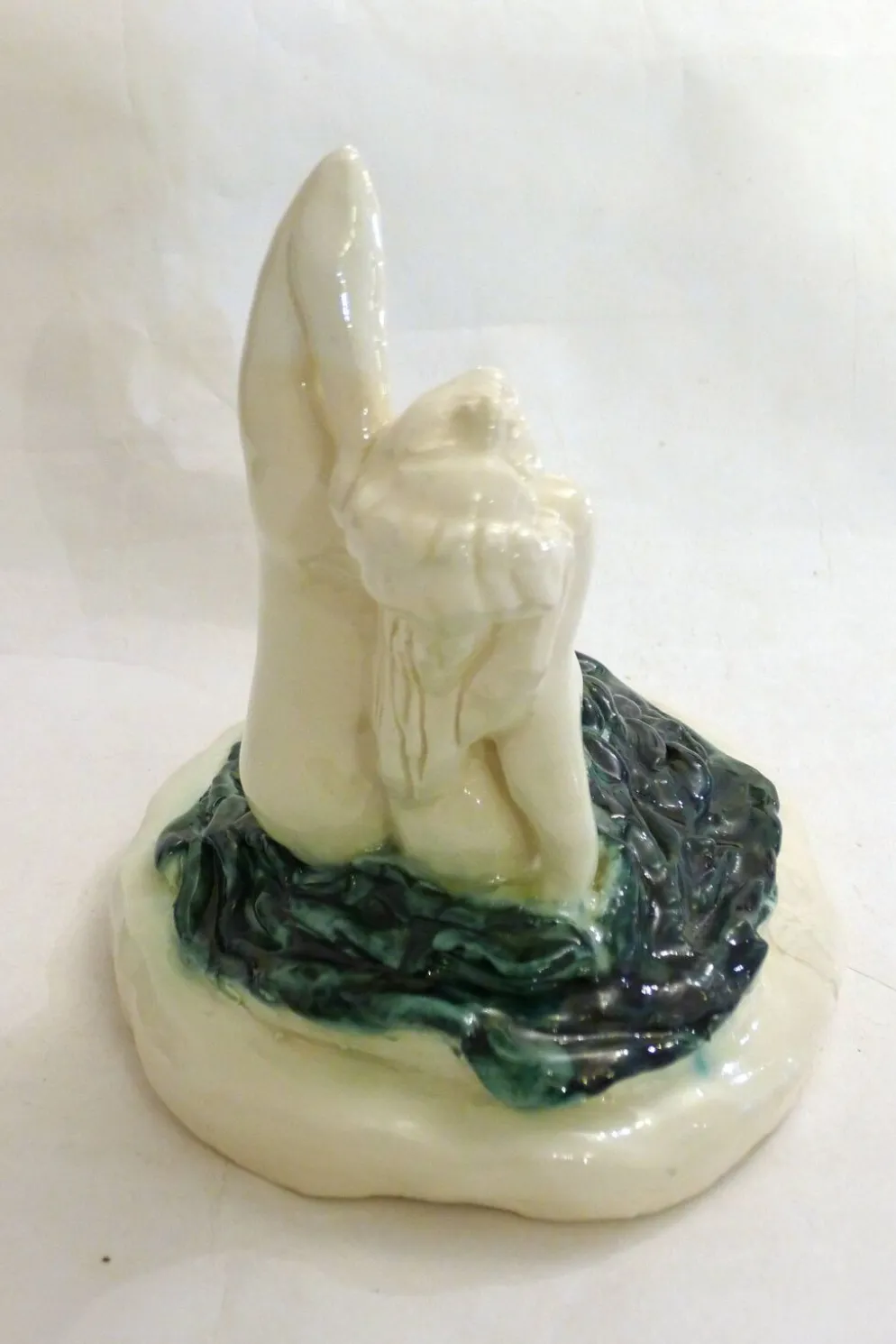 Sculpture Baigneuse mid-century, épreuve en céramique