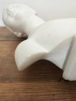 Sculpture buste de Louise Brongniart en marbre d'après Jean-Antoine Houdon