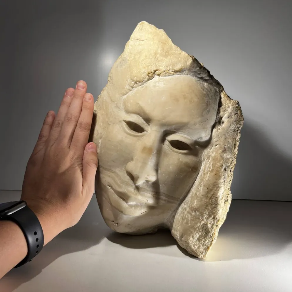 Sculpture buste en marbre, "Visage de femme" Georg Glaser, circa 1980