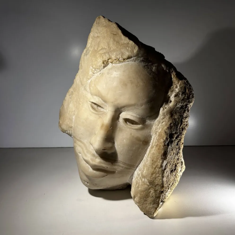 Sculpture buste en marbre, "Visage de femme" Georg Glaser, circa 1980