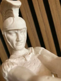 Sculpture char romain