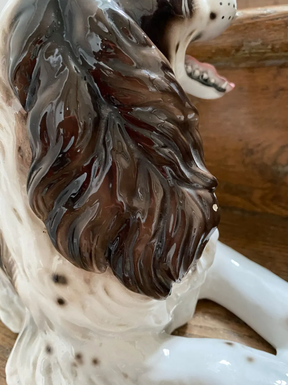 Sculpture chien Springer