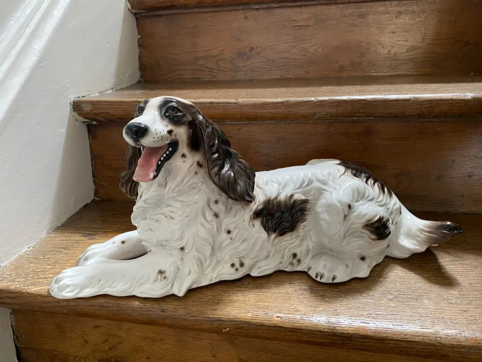 Sculpture chien Springer