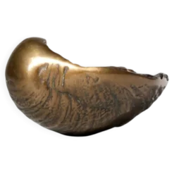 Sculpture de bol en coquillage en bronze antique