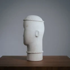 Sculpture de femme moderniste en grès, années 1980