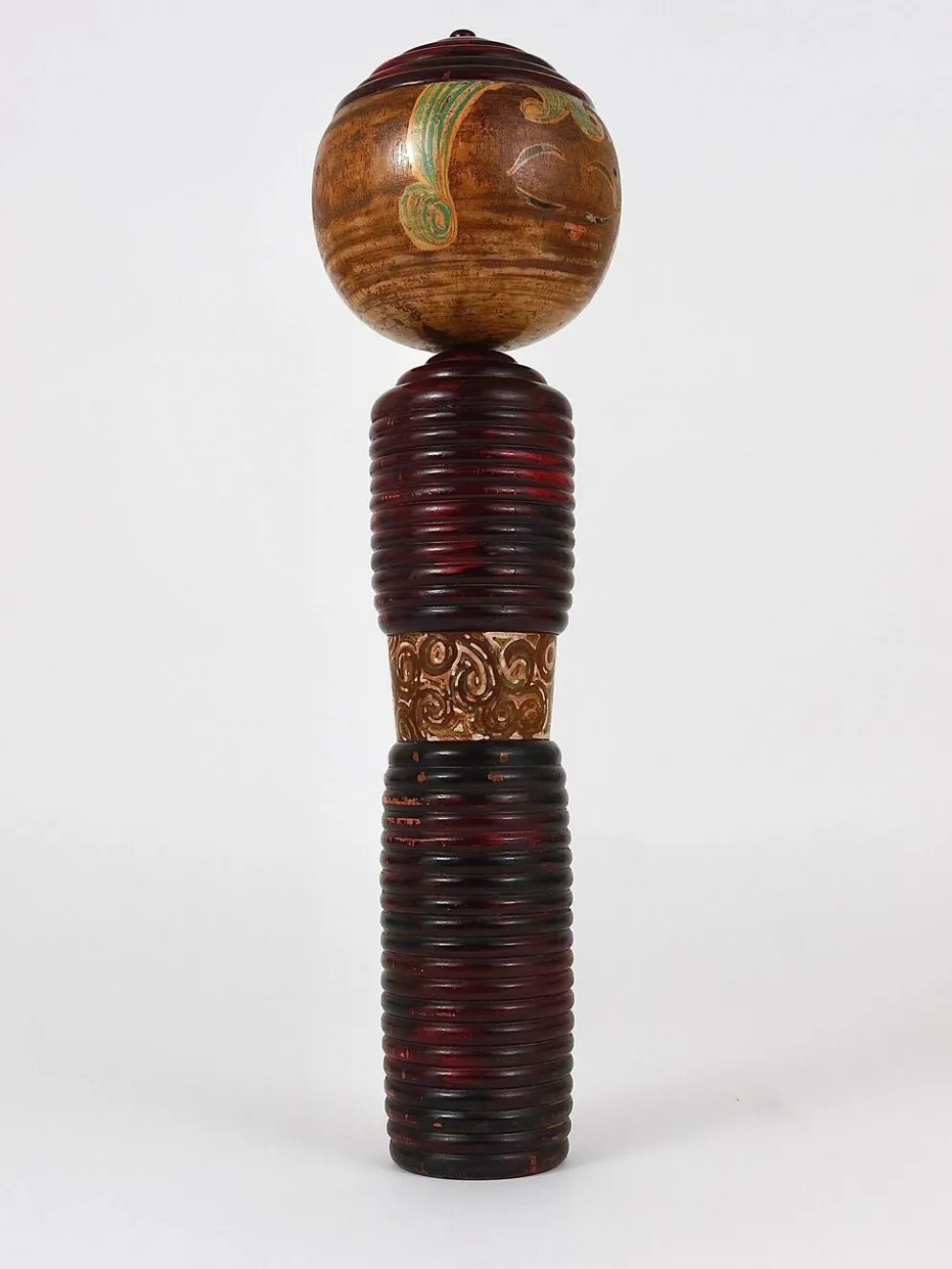 Sculpture de poupée Kokeshi décorative du nord du Japon, peinte à la main, signée