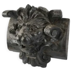 Sculpture de tête de lion en bois teinté
