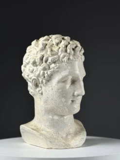 Sculpture de tête d'Hermès en plâtre