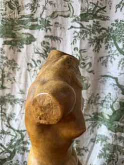 Sculpture de Vénus en plâtre vintage