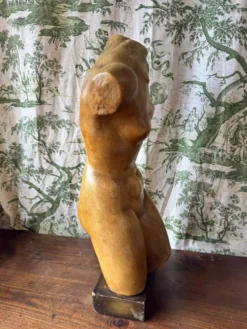 Sculpture de Vénus en plâtre vintage
