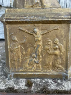 Sculpture du Christ