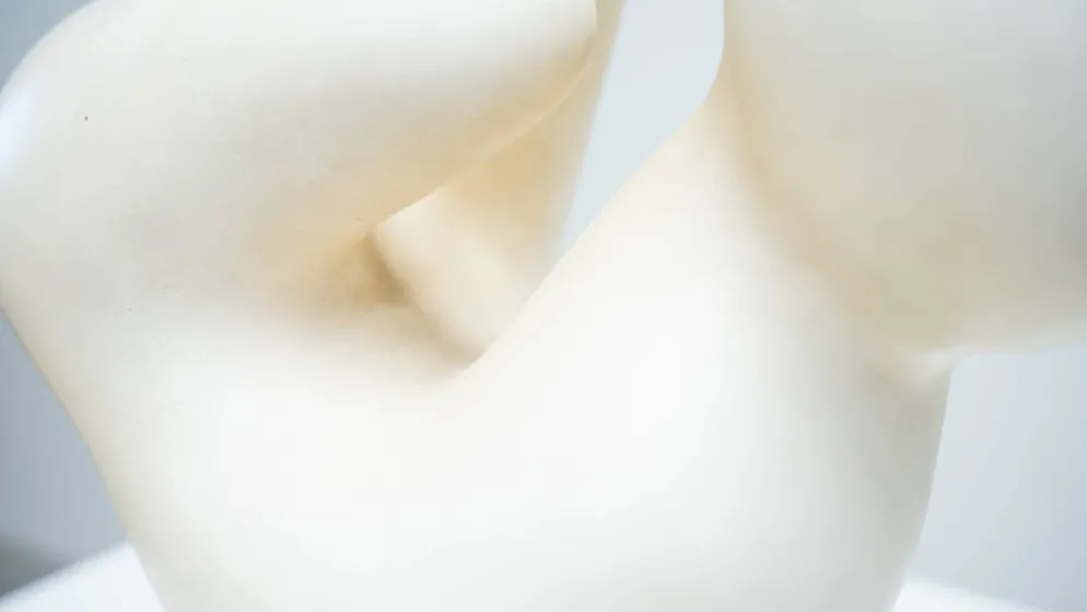 Sculpture en pierre scandinave par Bo Englund