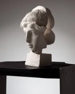 Sculpture fragment