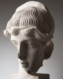 Sculpture fragment
