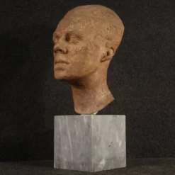 Sculpture italienne en terre cuite avec socle en marbre