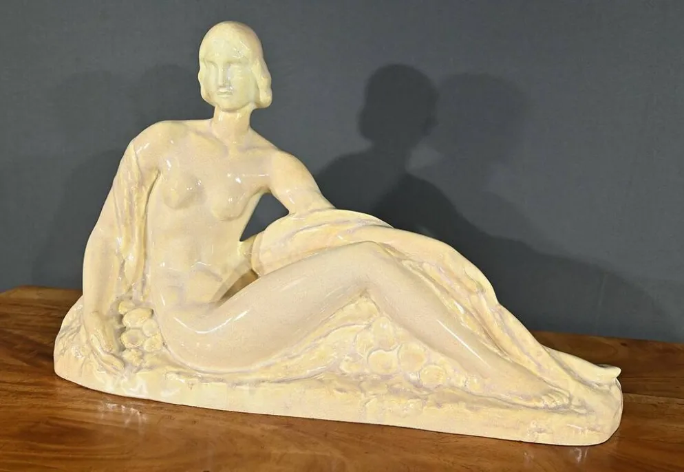 Sculpture « Jeune femme parmi les fleurs », Odyv, Manufacture Berlot-Mussier, Art Déco