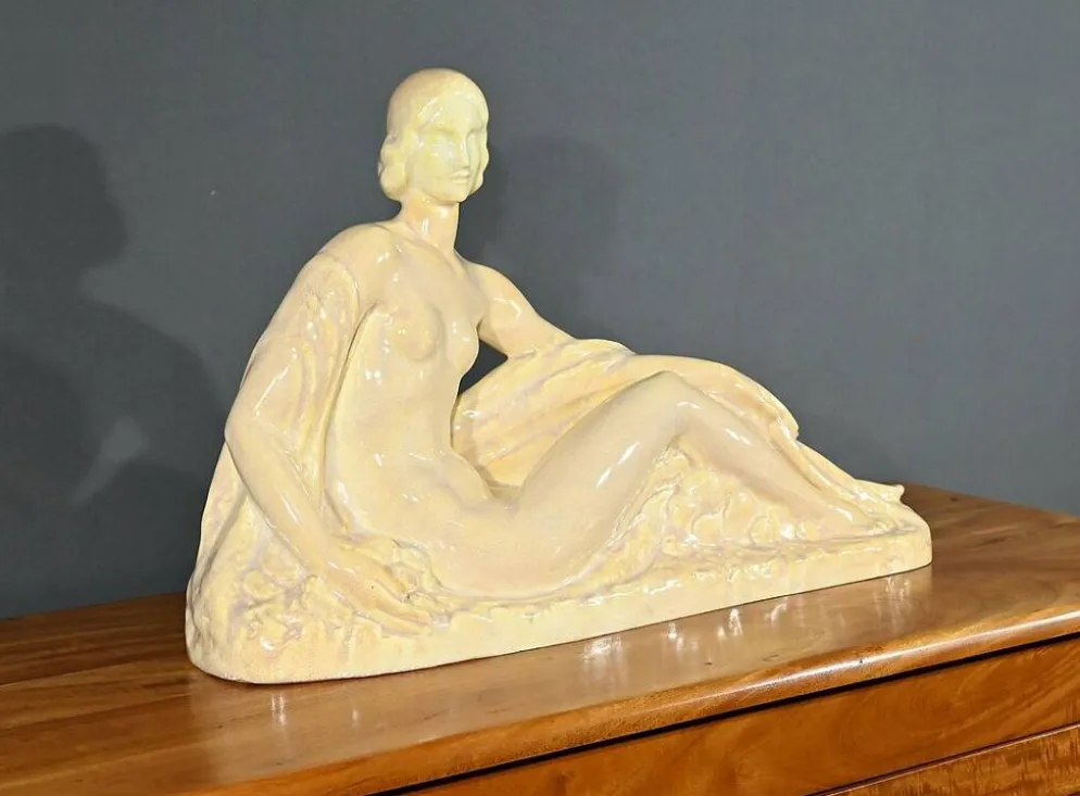 Sculpture « Jeune femme parmi les fleurs », Odyv, Manufacture Berlot-Mussier, Art Déco