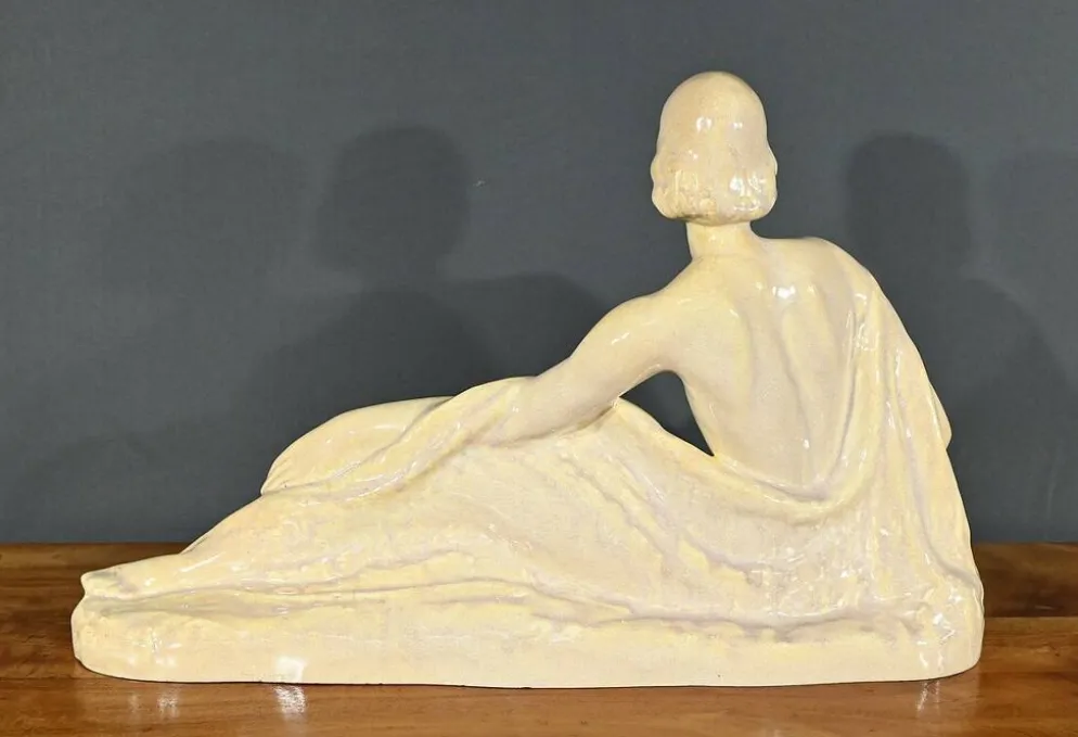 Sculpture « Jeune femme parmi les fleurs », Odyv, Manufacture Berlot-Mussier, Art Déco