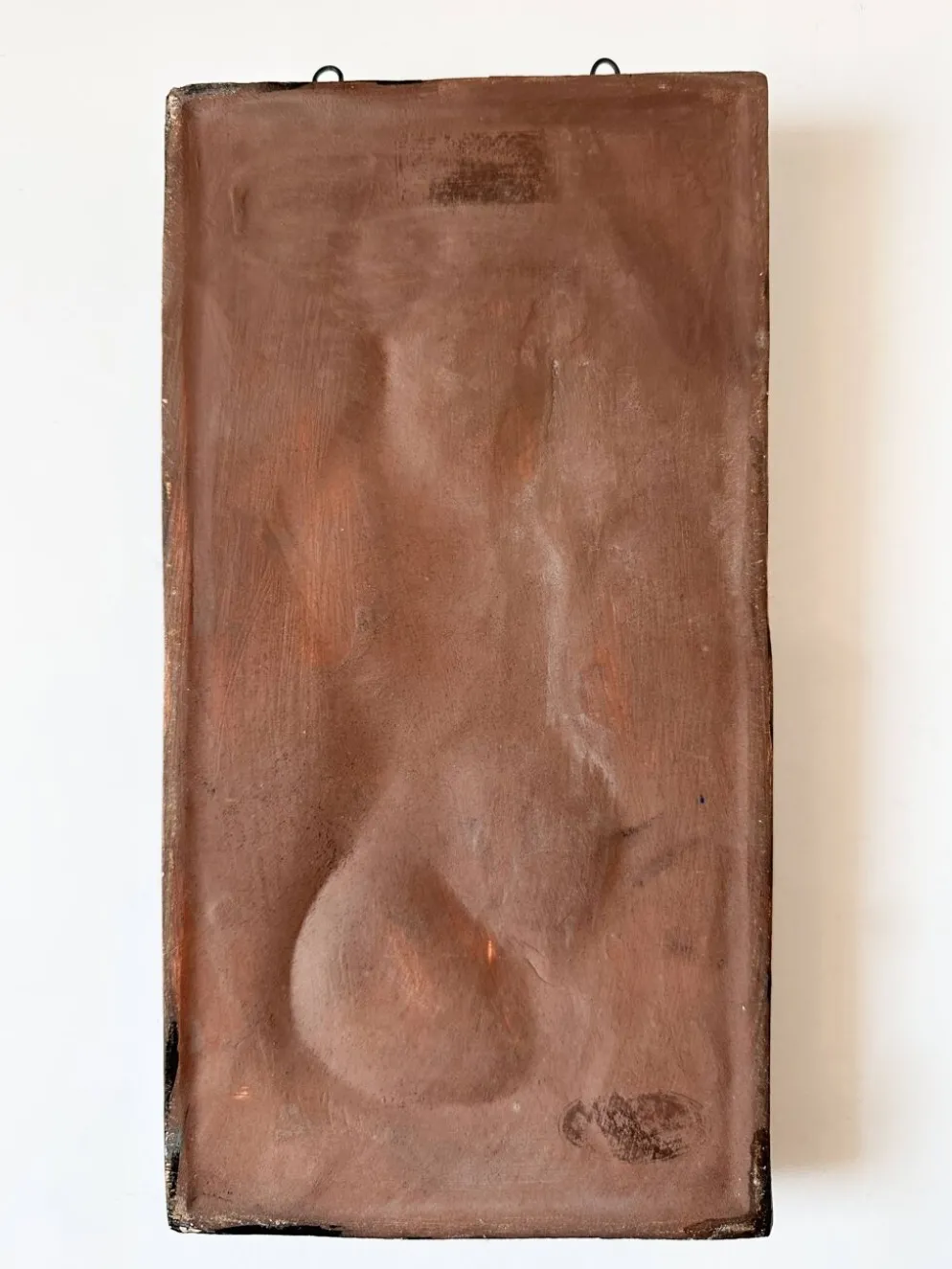 Sculpture murale cubiste en terre cuite émaillée. Allemagne, années 50
