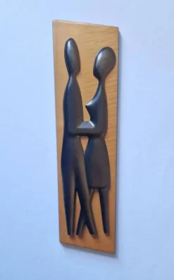Sculpture murale en bois des années 1970, amoureux du milieu du siècle