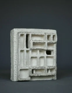 Sculptures abstraites architecturales brutalistes. Années 1960.