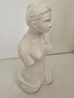 Sculpture statue académique en plâtre représentant la Venus de Milo, signé Dominique 1999