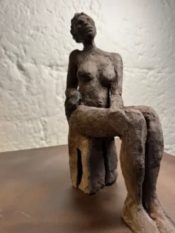 Sculpture étude d’un nu céramique raku