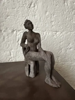 Sculpture étude d’un nu céramique raku
