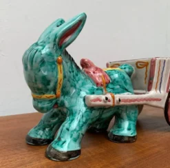 Sculpture vintage italienne peinte à la main âne avec charrette en forme de bol de Deruta, Italie