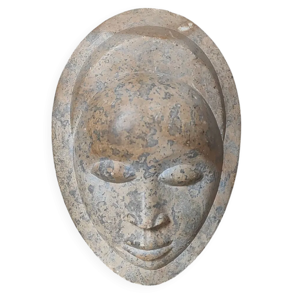Sculpture visage africain en pierre