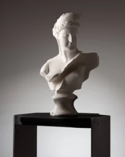 Sculpture vénus fragmentée