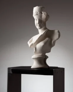 Sculpture vénus fragmentée