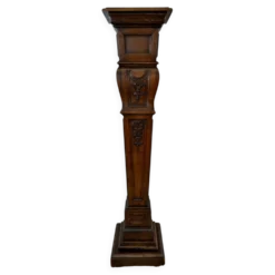 Sellette ancienne en bois sculpté