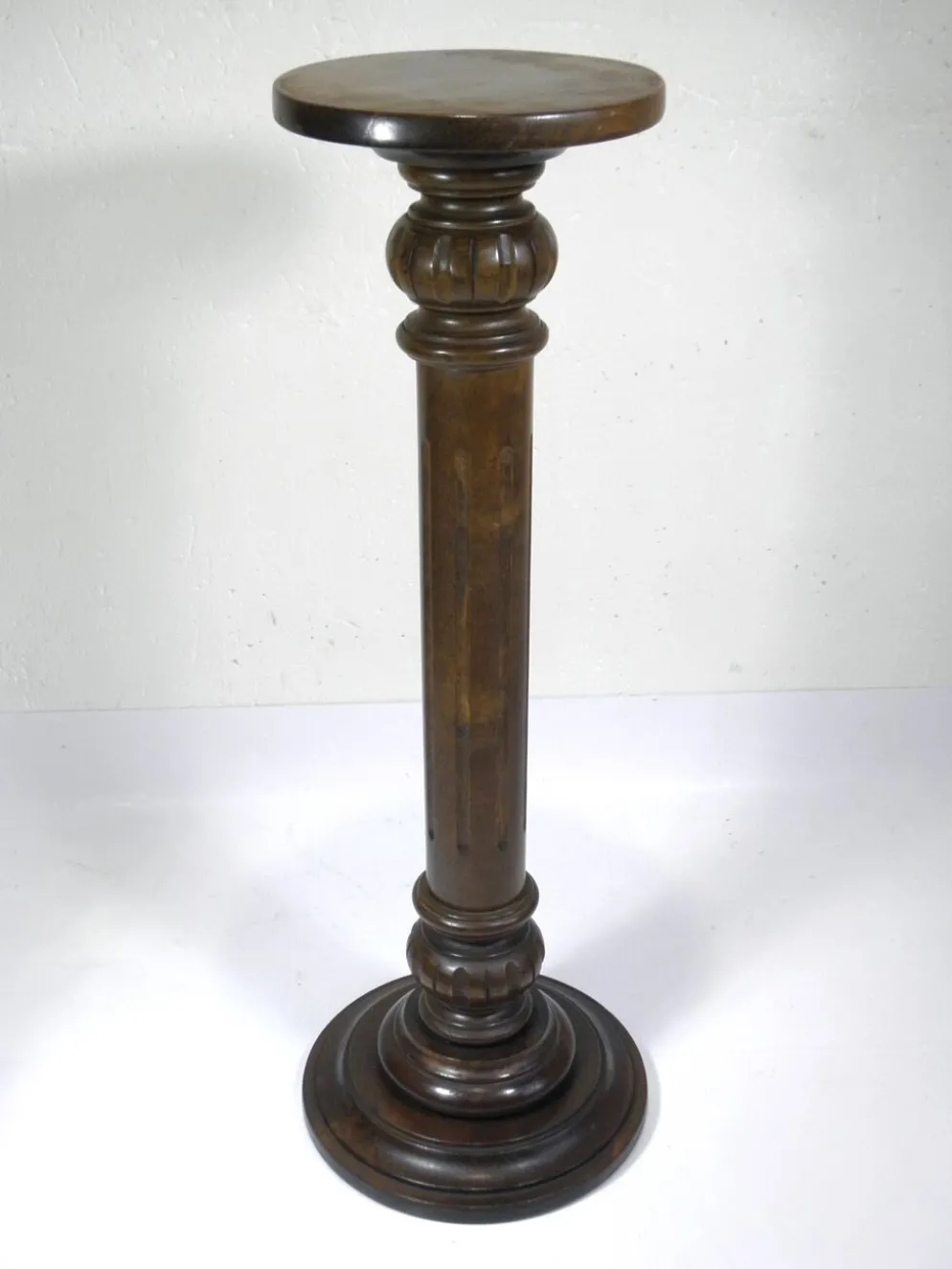Sellette colonne en bois 85 cm