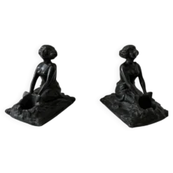 Serre-livres Art nouveau en régule figurant une femme, 1900